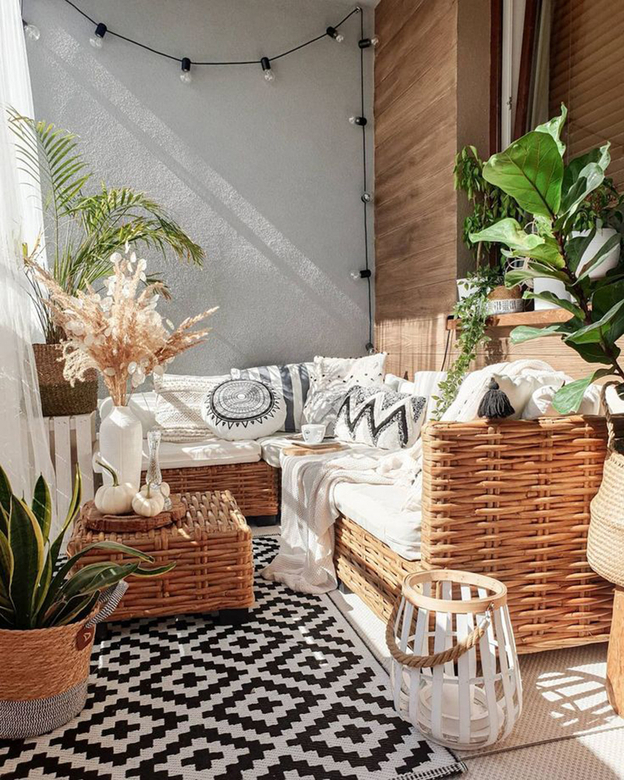 Ban công phong cách Bohemian đầy màu sắc