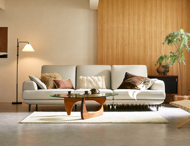 Kê sofa tựa lưng vào tường tạo cảm giác vững chãi